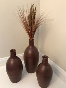 Set of 3 brown vases