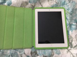 iPad- Excellent Condition, with Smart Case