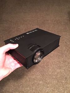 p portable projector