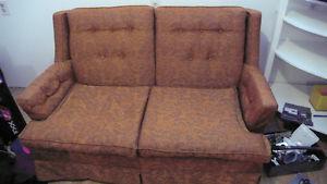 vintage love seat in excellent condition.