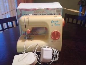 Child sewing machine