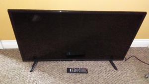 FS: 39 Inch RCA LED TV with Remote