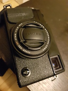 FUJI XPro1 with Fuji 27mm f2.8 lens