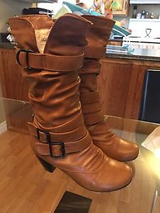 Gorgeous Tan Boots For Sale!