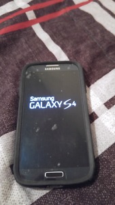 Samsumg Galaxy S4 w/otterbox