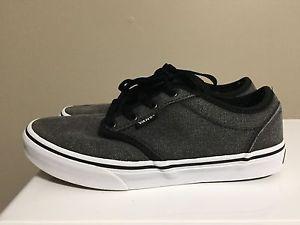 Vans youth size 5 sneakers - like new