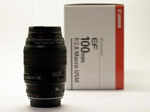 --==Canon EF 100mm f/2.8 macro lens with Hoya UV filter ==--