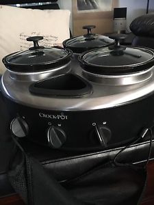 Crockpot buffet server