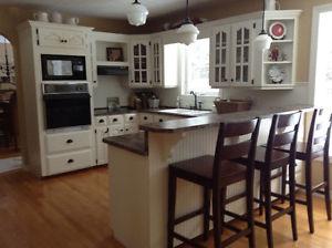 Kitchen cupboards and countertops