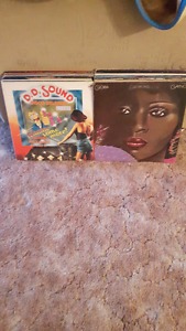 LOT OF 30 VINTAGE DISCO AND SOFT ROCK VIYNL RECORDS ASKING