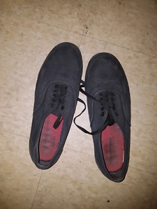 Shoe