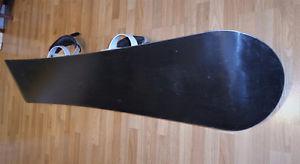 155 CM Snowboard with bindings