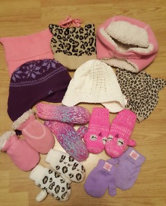 BABY GIRL HATS AND MITTENS