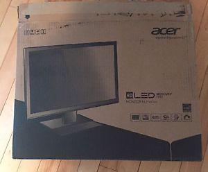 Brand new 18.5 inches LED Acer computer monitor