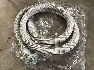 Central vacuum extension hose