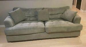 Comfy grey couch! Need gone!