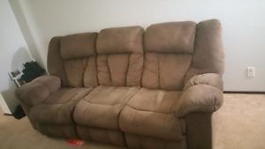 Comfy recliner couches