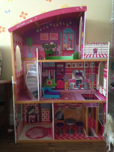 Doll house