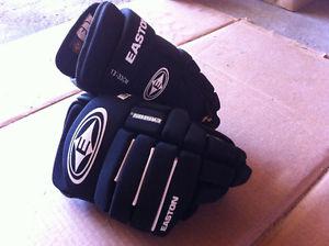 Easton Synergy 100 Boys Hockey Gloves