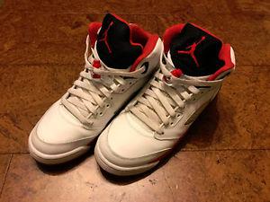 FS: Nike Air Jordan 5 Size 7.0 GS