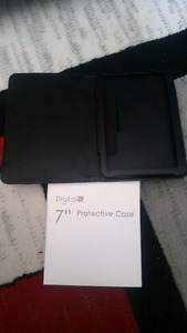 Im selling a tablet case