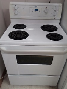 Inglis Stove with Warranty