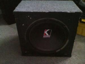 Kicker subwoofer and amp