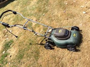 Like New Yardworks 14" 8A 2 in 1 Lawnmower w/ Bag and Cord