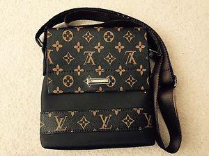 Louis Vuitton manpurse