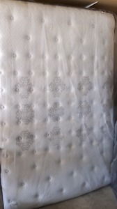 Mattress and box spring double XL