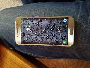Month Old SAMSUNG Galaxy S6