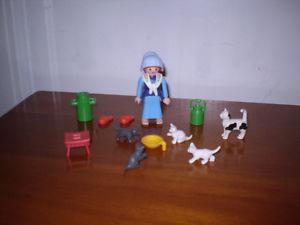 Playmobil Milk Maid with Cat and Kittens.