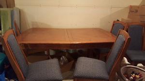 Refinished beautiful dinning table and chairs