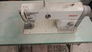 Sewing machine pfaff 