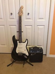 Squier Stratocaster with Amp