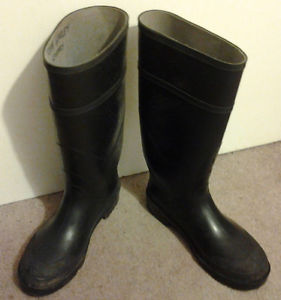 The "Steel-Toe Rubber Boots/size 8" for sale