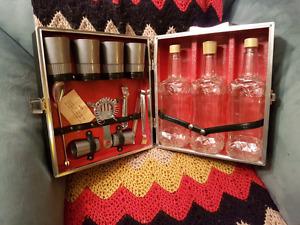 Vintage Port-a-Bar