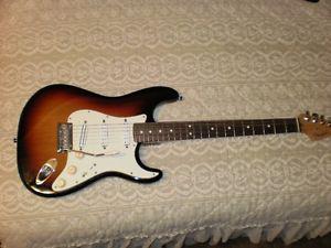 Virtually NEW Fender American Standard Statocaster & case