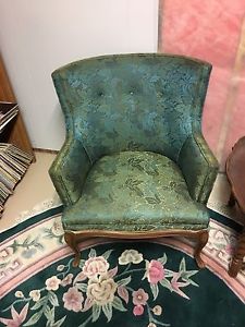 Wanted: Antique chair