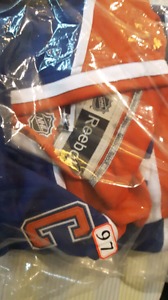 Wanted: Connor McDavid Jersey