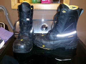 Winter Safety Boots New