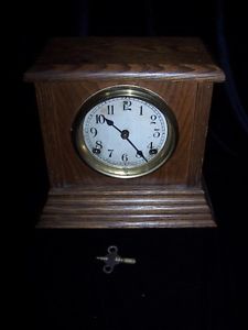 ANTIQUE SESSIONS MANTEL CLOCK -CIRCA  in WORKING