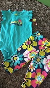 BNWT 3 month Carters outfit