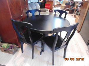 Black Wood Table 4/Chairs(Trail)