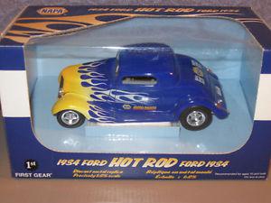 First Gear  Ford Hot Rod NAPA AUTOPARTS Diecast Car 1:25