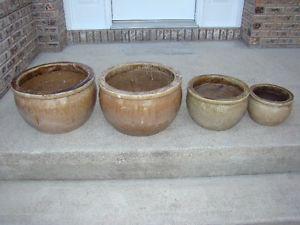 Glazed ceramic planter pot set