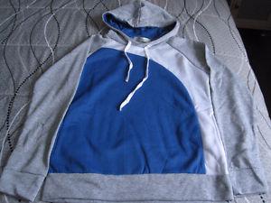 Hoodie - New - Mens Small Fit