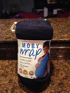 MOBY WRAP - MINT CONDITION
