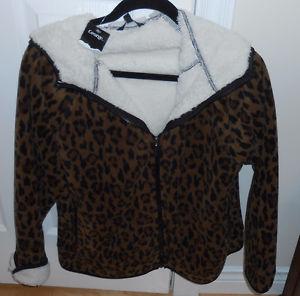 NWT Ladies XL Animal Print Hooded Zip Jacket