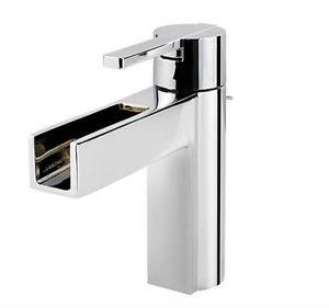 Pfister Vega 4-inch Centreset Single-Control Bathroom Faucet